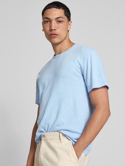 Officine Générale T-Shirt mit geripptem Rundhalsausschnitt Hellblau 3