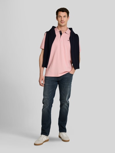 Tom Tailor Koszulka polo o kroju regular fit z czystej bawełny z wyhaftowanym logo Mocnoróżowy 1