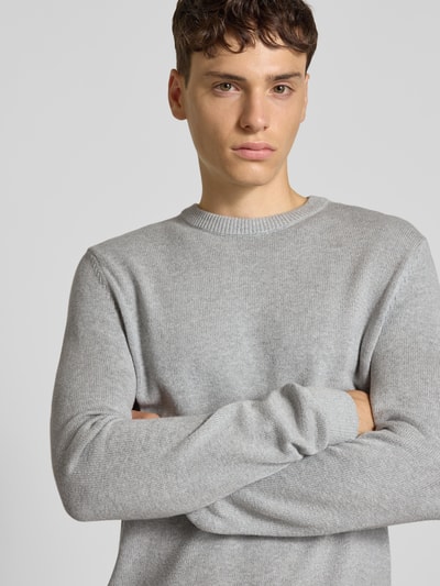 REVIEW Strickpullover mit Rundhalsausschnitt Hellgrau Melange 3