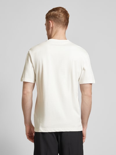 HUGO T-Shirt mit Label-Print Modell 'Dlogny' Offwhite 5