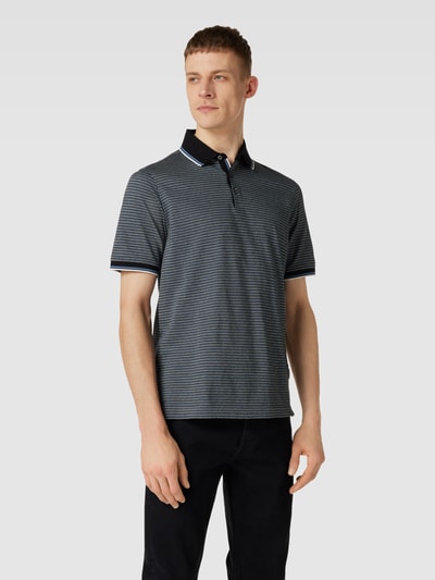 bugatti Poloshirt mit Kontraststreifen Blau 4