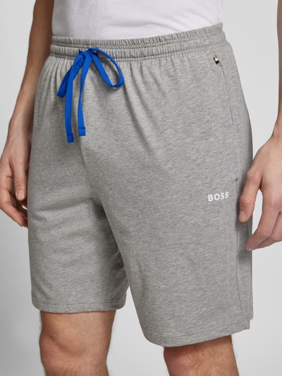 BOSS Szorty z dzianiny dresowej o kroju regular fit z tunelem model ‘Mix&Match’ Średnioszary 3