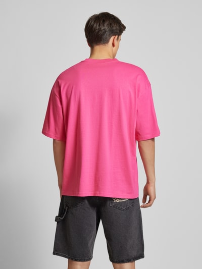REVIEW T-Shirt mit Label-Print Pink 5