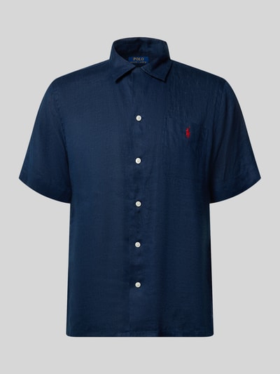 Produktfoto, Regular Fit Freizeithemd aus reinem Leinen von Polo Ralph Lauren, jednokolorowy, krój regular fit, kołnierz z połami, listwa guzikowa na całej długości, wyhaftowane logo, brustasza, wykończenie materiału: cieniowana przędza, materiał: len