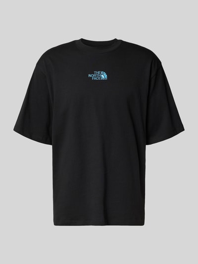 Produktfoto, Oversized T-Shirt mit Logo und Rundhalsausschnitt von The North Face, czarna bawełna, nadruk z logo, długość tyłu w rozmiarze M: 73 cm