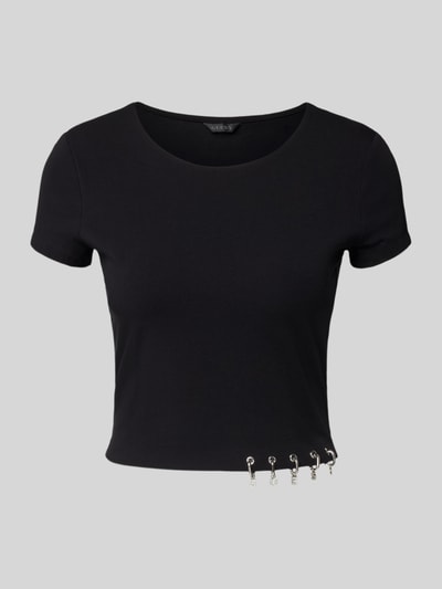 Produktfoto, Cropped T-Shirt mit Logo-Charms Modell 'Elisabette' von Guess, czarny, elastyczna mieszanka bawełny, krój slim fit, okrągły dekolt
