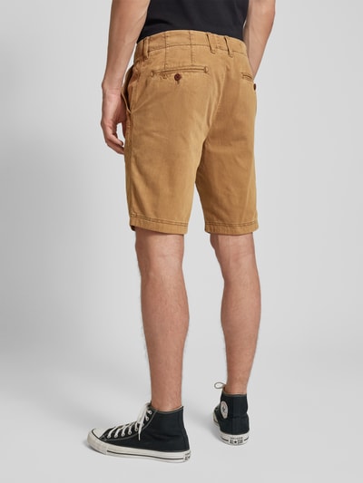 Superdry Szorty chinosy o kroju regular fit z bocznymi, wpuszczanymi kieszeniami Camel 5