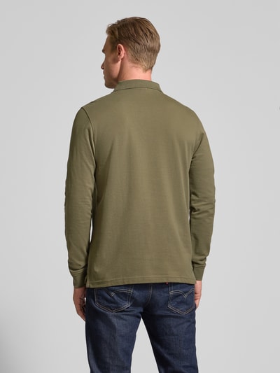 MCNEAL Regular Fit Poloshirt mit Label-Stitching Oliv 5