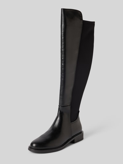 Produktfoto, Stiefel mit Reißverschluss Modell 'Resonate' von Steve Madden, glatte schwarze Oberfläche, abgerundete Spitze, Absatz 3 cm, Schafthöhe 47 cm, Schaftweite 7 cm, Damen Stiefel