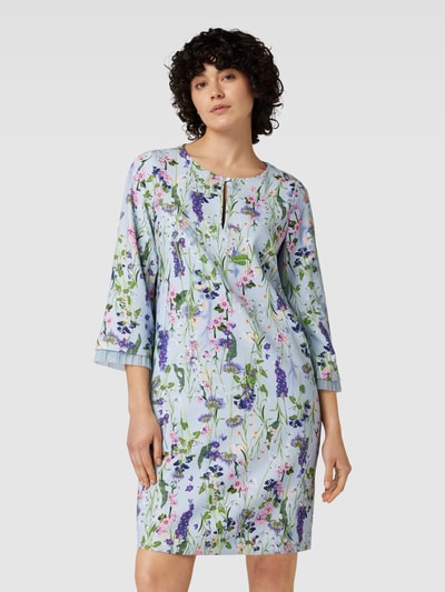 Marc Cain Knielanges Kleid mit floralem Allover-Print Hellblau 4