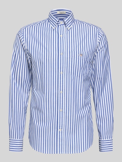 Produktfoto, Slim Fit Freizeithemd mit Brusttasche von Gant aus reiner Baumwolle, blau-weiß gestreift, Button-Down-Kragen, Logo-Stitching