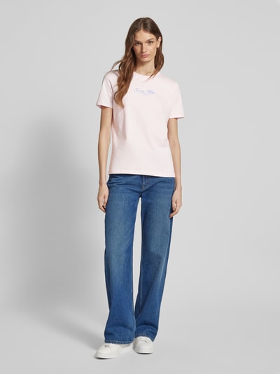 Tommy Hilfiger T-Shirt mit Label-Print Rosa 1