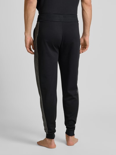 BOSS Relaxed fit sweatpants met labelprint Zwart - 5