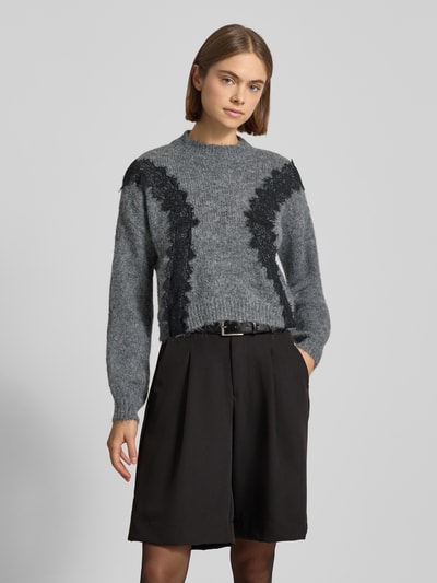 Noisy May Cropped Strickpullover mit Spitzenbesatz Modell 'SUTTON' Mittelgrau Melange 4