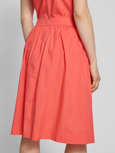 Marc Cain Knielanger Rock mit Label-Detail Koralle 3