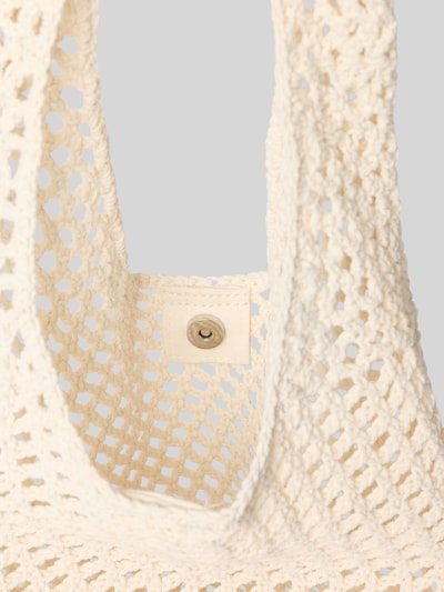 Produktfoto, Handtasche mit Magnetverschluss Modell 'Aperle' von OPUS aus Material-Mix mit Baumwoll-Anteil, Netzstruktur in Creme, Breite 35 cm, Länge 35 cm, Tiefe 1 cm, Schulterriemen 80 cm.