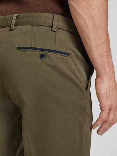 Hiltl Slim Fit Chino mit Bügelfalten Modell 'PEAKER' Oliv 3