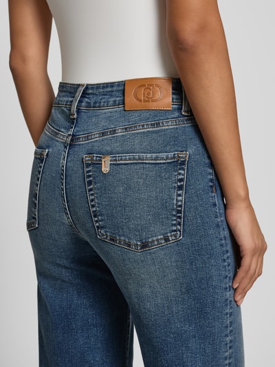 Liu Jo White Wide Fit Jeans im 5-Pocket-Design Modell 'Authentic' Hellblau 3