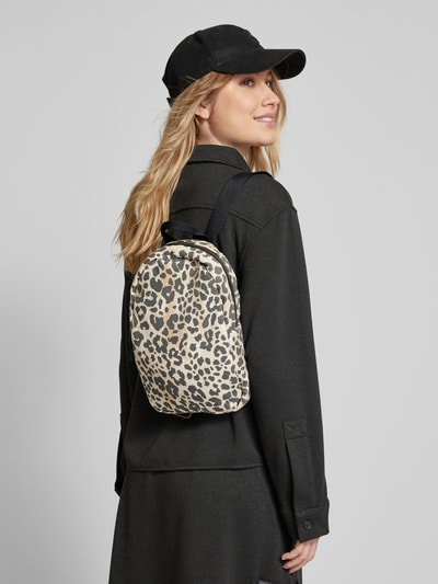 STUDIO NOOS Rucksack mit Animal-Print Sand 1