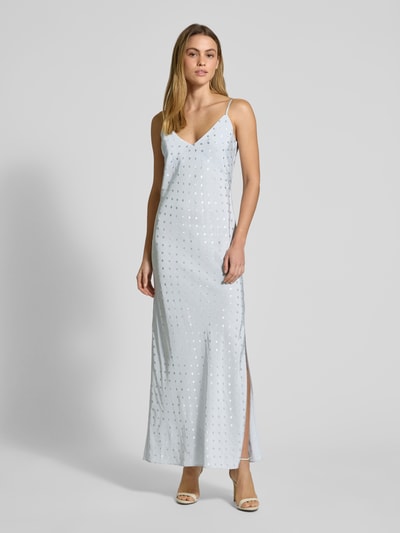 P&C* curated by GLAMOUR Maxikleid mit V-Ausschnitt Hellblau 4