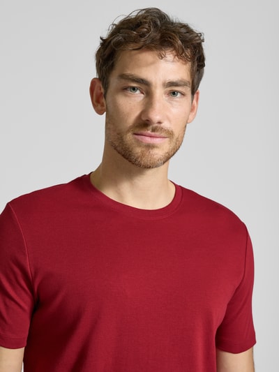 Christian Berg Men T-shirt z okrągłym dekoltem Ciemnoczerwony 3