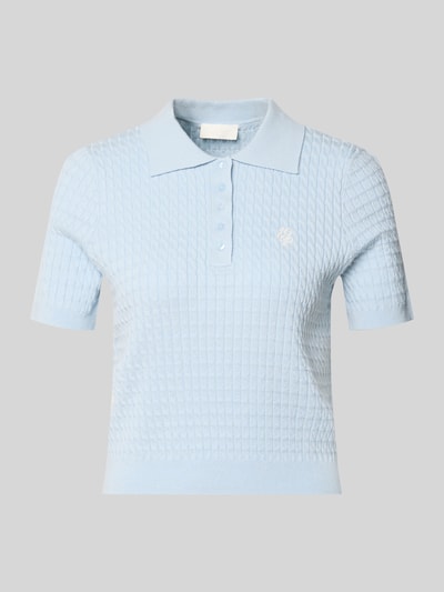 Produktfoto, Regular Fit Poloshirt aus mieszanka wiskozy Modell 'Manolja' von LeGer by Lena Gercke, jasnoniebieska, imitacja dzianiny, wyhaftowane logo