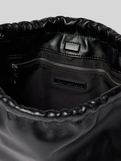 CK Calvin Klein Handtasche mit Label-Detail Modell 'GATHERED' Black 4