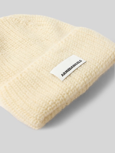 Armedangels Mütze aus Mohair-Woll-Mix Modell 'SNOWAA' Offwhite 2
