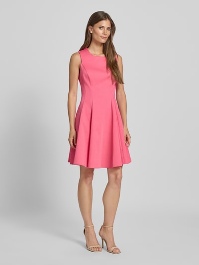 Rinascimento Cocktailkleid mit Rundhalsausschnitt Pink 1