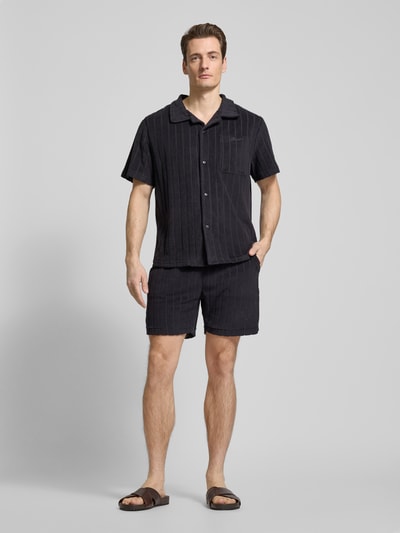 BOSS Shorts mit Label-Stitching Modell 'JAMES' Black 1