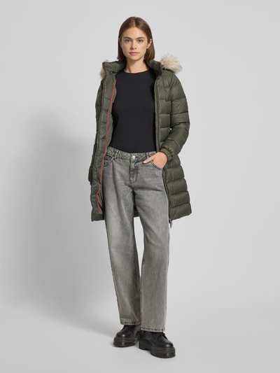 Tommy Jeans Płaszcz puchowy o kroju regular fit z wypełnieniem kaczym puchem Oliwkowy 1
