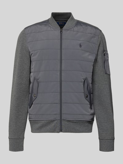 Productfoto, Regular Fit Steppjacke aus Baumwoll-Mix van Polo Ralph Lauren in effen grijs met label stitching, collegekraag, ritssluiting, lange mouwen, geribde boorden, klepzakken met drukknoop, opgestikte mouwzak, katoenmix.