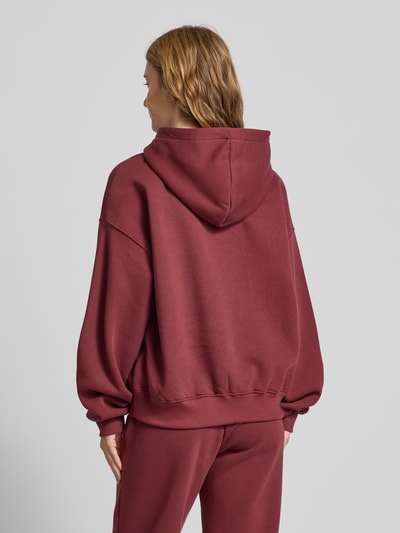 Gina Tricot Bluza z kapturem typu oversized Bordowy 5