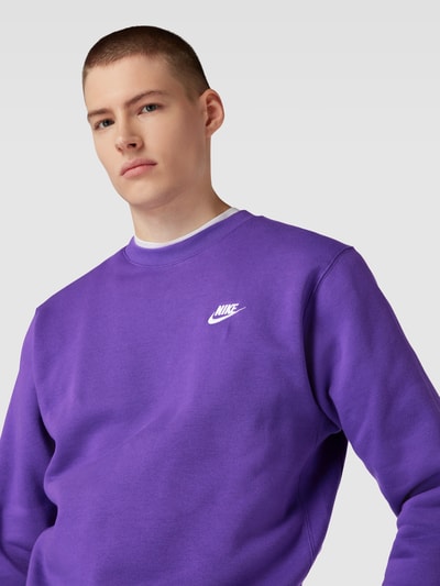 Nike Bluza z wyhaftowanym logo model ‘NSW CREW’ Purpurowy 3