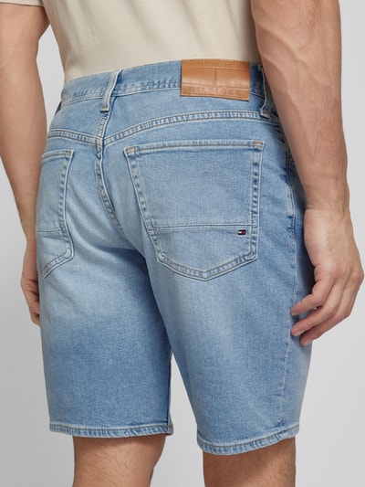 Tommy Hilfiger Korte regular fit jeans in 5-pocketmodel, model 'BROOKLYN' Lichtblauw - 3