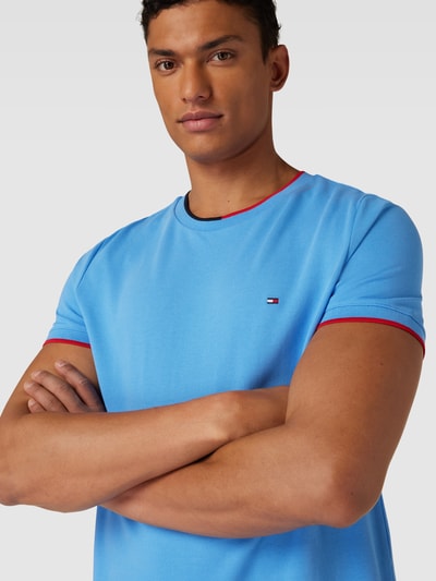 Tommy Hilfiger T-Shirt mit Label-Stitching Aqua 3