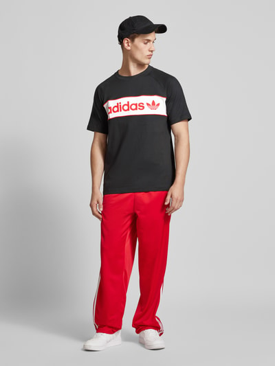 adidas Originals T-Shirt mit Label-Print Black 1