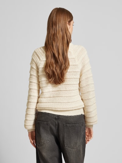 Pieces Regular Fit Strickpullover mit Strukturmuster Modell 'JAYDA' Offwhite 5