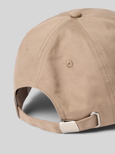 Produktfoto, Basecap aus reiner Baumwolle von CK Calvin Klein, Optik: Unifarben, Logo-Stitching, verstellbarer Riegel, glatte Textur