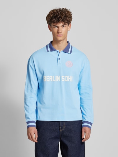 PROHIBITED Regular fit poloshirt met labelprint Aquablauw - 4