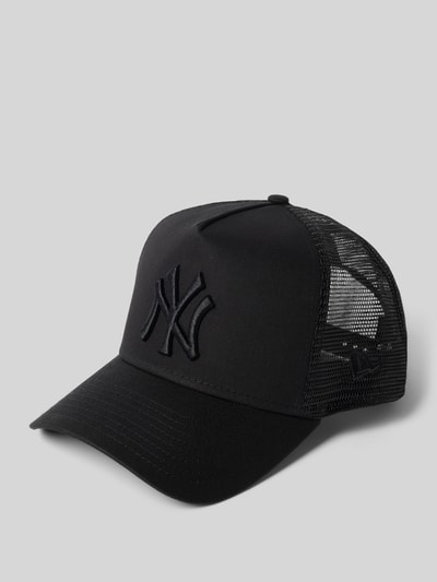 Produktfoto, Basecap mit Label-Detail von New Era aus reiner Baumwolle, verstärkter Schirm, semitransparenter Einsatz, verstellbarer Verschluss