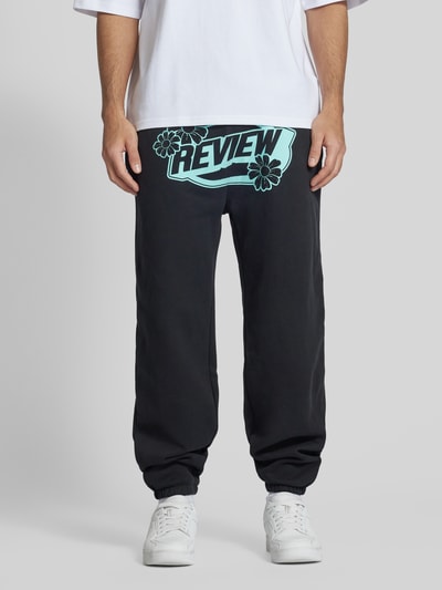 REVIEW Regular fit sweatpants met labelprint Zwart - 4