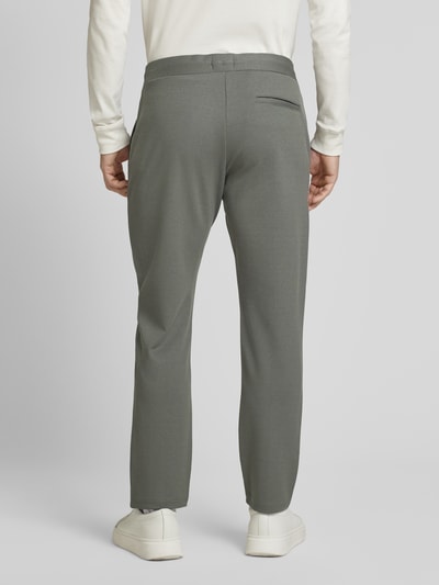 MCNEAL Regular Fit Sweatpants aus Viskose-Mix mit Ziernähten Oliv 5