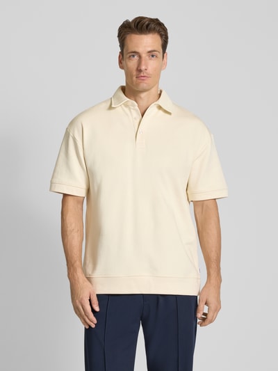 Lindbergh Koszulka polo o kroju oversized z kołnierzykiem polo i detalem z logo Écru 4