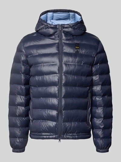 Produktfoto, dunkelblaue Steppjacke mit Kapuze, Zweiwege-Reißverschluss, Reißverschlusstaschen, Blauer USA Steppjacke mit Zweiwege-Reißverschluss Modell 'CHARLES', glatte Oberflächenstruktur, Regular Fit, sichtbares Label-Detail, Herrenjacke