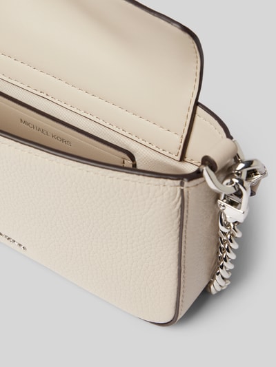 MICHAEL Michael Kors Crossbody Bag mit Label-Detail Modell 'BRYANT' Ecru 5