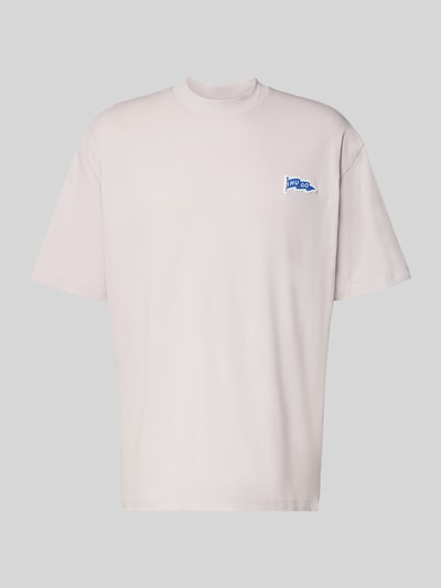 Produktfoto, Oversized T-Shirt aus reiner Baumwolle Modell 'Nohatio' von HUGO Blue, jednolity, krój oversized, krótki rękaw, bawełna, jersey, okrągły dekolt, aplikacja logo, proste wykończenie rękawów, rozcięcia po bokach, optyka gładka