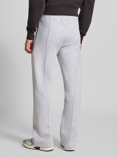 PROHIBITED Sweatpants mit elastischem Bund Hellgrau Melange 5