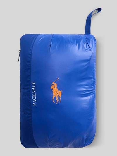 Produktfoto, Regular Fit Weste mit Logo-Stitching von Polo Ralph Lauren, leuchtend blau mit orangefarbenem Logo, glatte Oberfläche