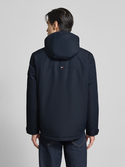 Tommy Hilfiger Kurtka funkcyjna o kroju regular fit z kapturem Granatowy 5